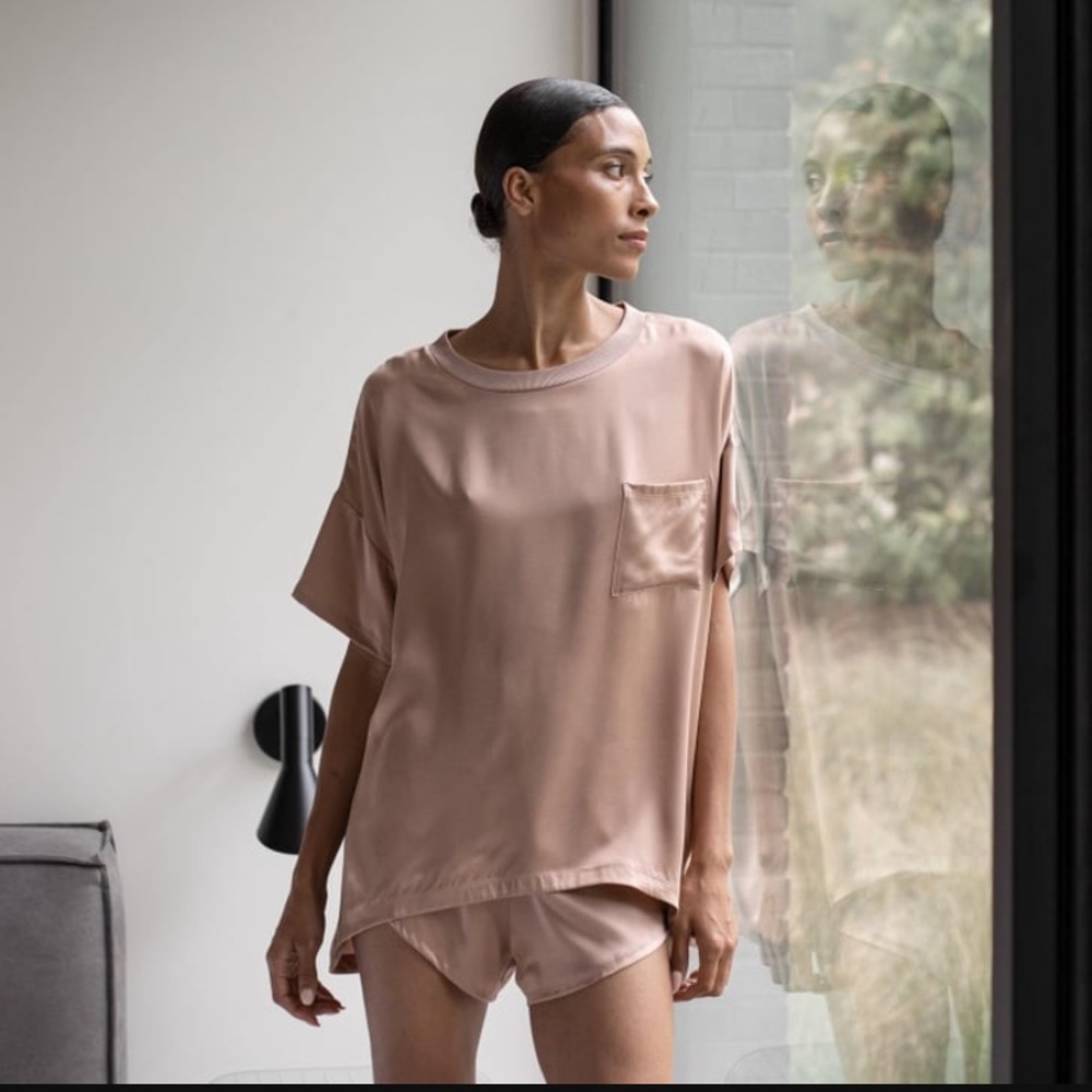 Lunya Washable Silk Tee Set Size Medium